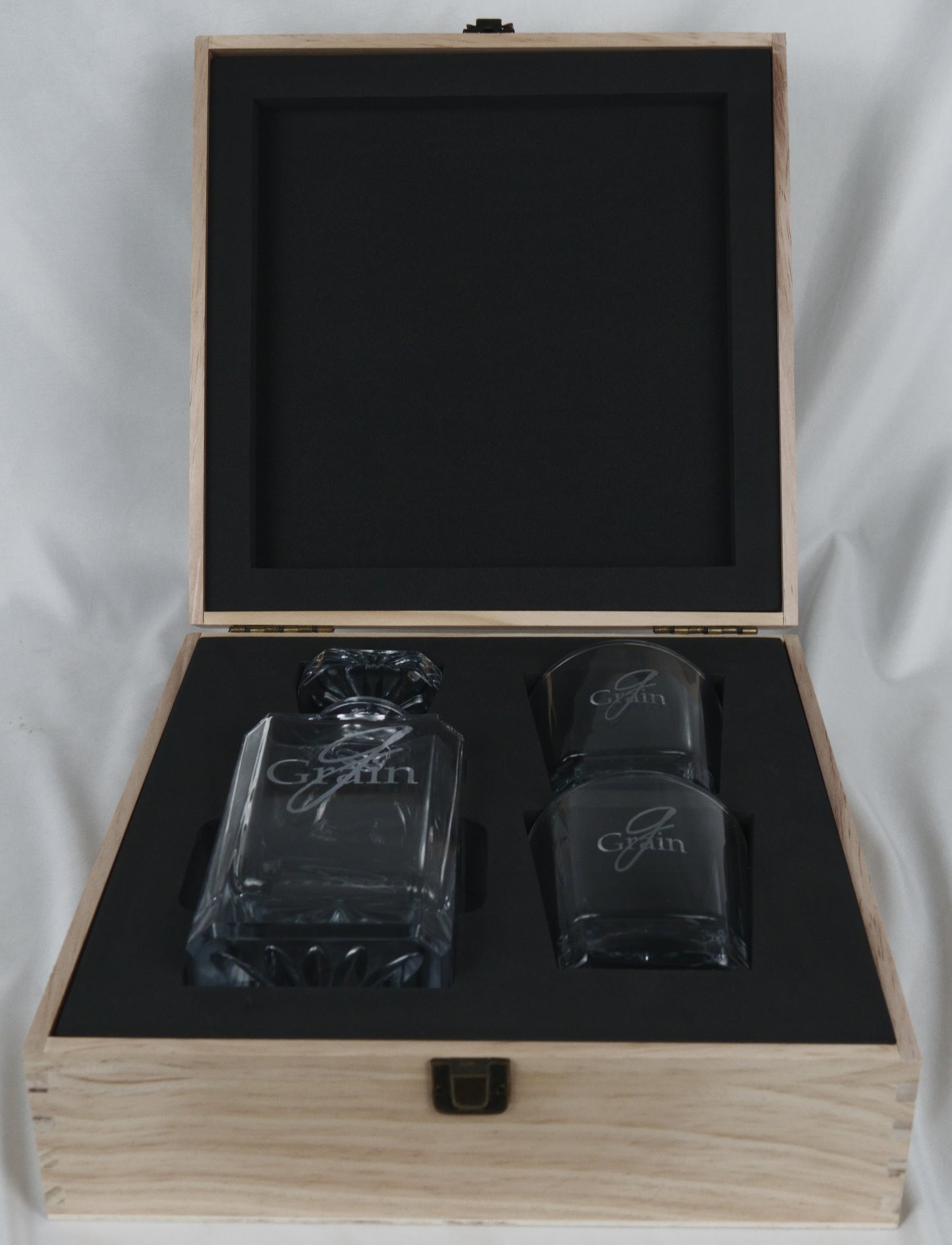 Customizable Decanter And Glass Sets